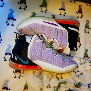 Nike Lebron 18's